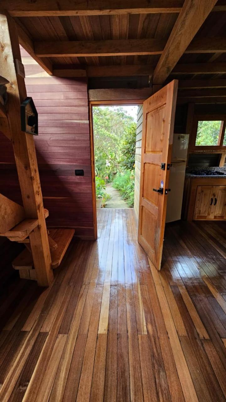 Beehouse Arvi Cabana Guarne Exterior foto